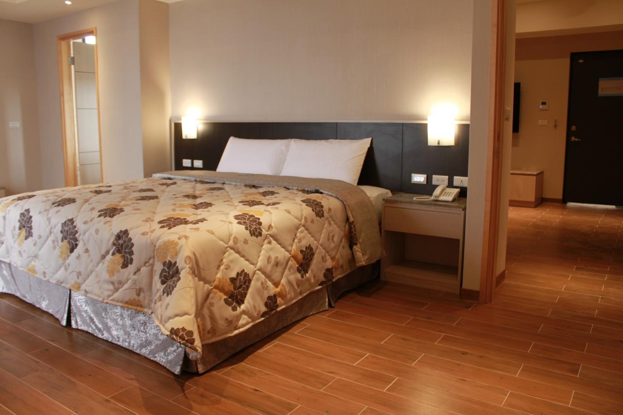 Verygood Business Hotel Huatan Exterior photo